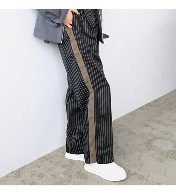 GeeRA（ジーラ）の「サイドライン裾スリットパンツ（フルレングスパンツ）」｜詳細画像