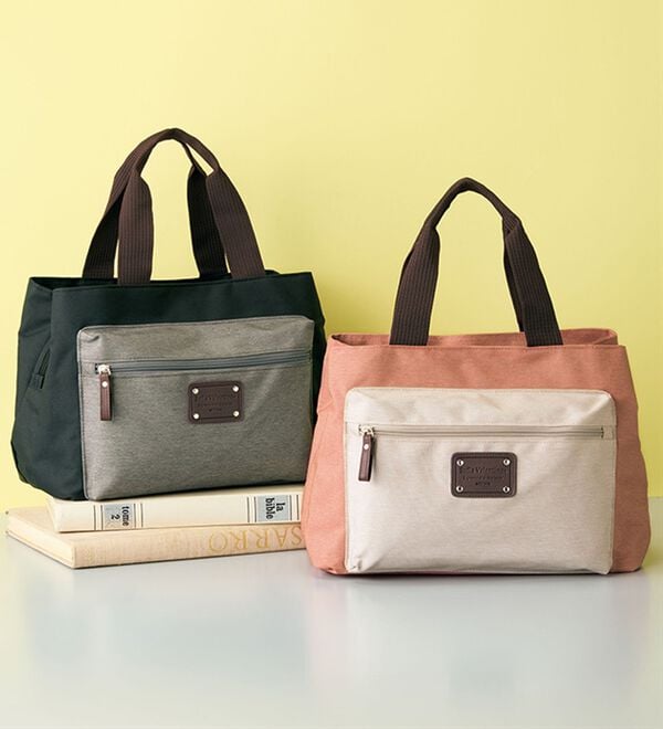 BELLUNA（ベルーナ）の「＜ソフィア・バレンチノ＞３層式軽量手提げ（ハンドバッグ）」｜詳細画像