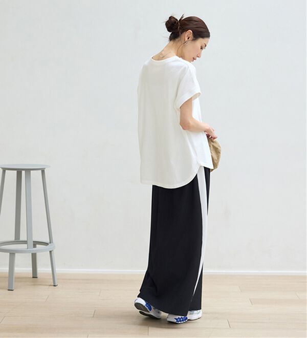 BELLUNA（ベルーナ）の「ひんやリッチコットン大人のゆったりドルマンＴシャツ（カットソー）」｜詳細画像