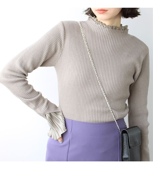 GeeRA（ジーラ）の「プリーツ付ハイネックリブニットトップス（ニット・セーター）」｜詳細画像