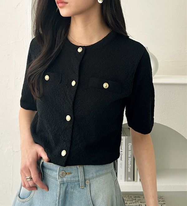 GeeRA（ジーラ）の「ゴールドボタンニットカーデ（ニットカーディガン）」｜詳細画像