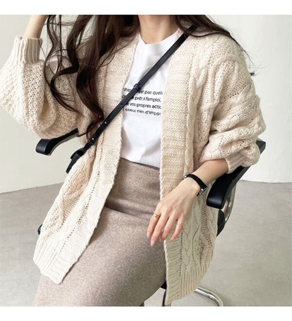 ボリュームスリーブケーブルニットカーデ - ベルーナ【公式】