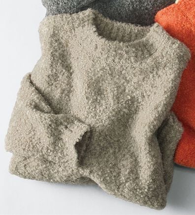 BELLUNA（ベルーナ）の「やわらかブークレニットプルオーバー（ニット・セーター）」