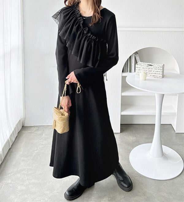 GeeRA（ジーラ）の「マルチフリルビスチェ＆リブワンピースセット（カットソーワンピース）」｜詳細画像