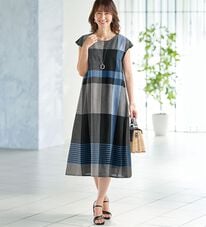 BELLUNA（ベルーナ）の「綿麻素材チェックデザインワンピース（ペチワンピース付）（その他ワンピース）」