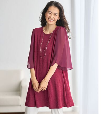 BELLUNA（ベルーナ）の「【体型カバー】花柄カットソーレース袖切替デザインチュニック（チュニック）」
