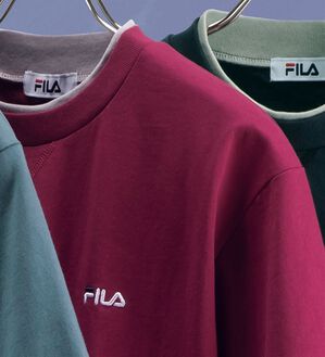 「＜フィラ＞綿１００％　キシリトール加工５分袖Ｔシャツ（メンズシャツ）」｜レッド