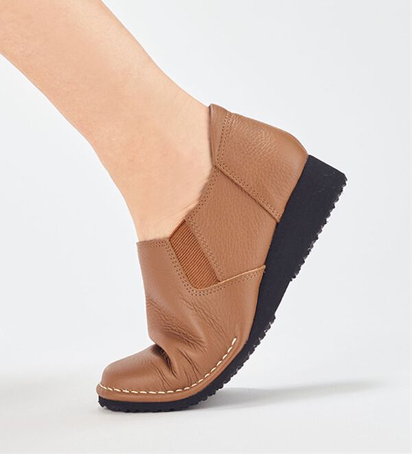 ルフラン（ルフラン）の「４Ｅ牛革アウトステッチサイドゴアスリッポン（スリッポン）」｜詳細画像