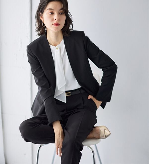 GeeRA（ジーラ）の「【2点セット】選べるボトム！洗えて型くずれしないノーカラージャケットパンツスーツセット（パンツスーツ）」｜詳細画像