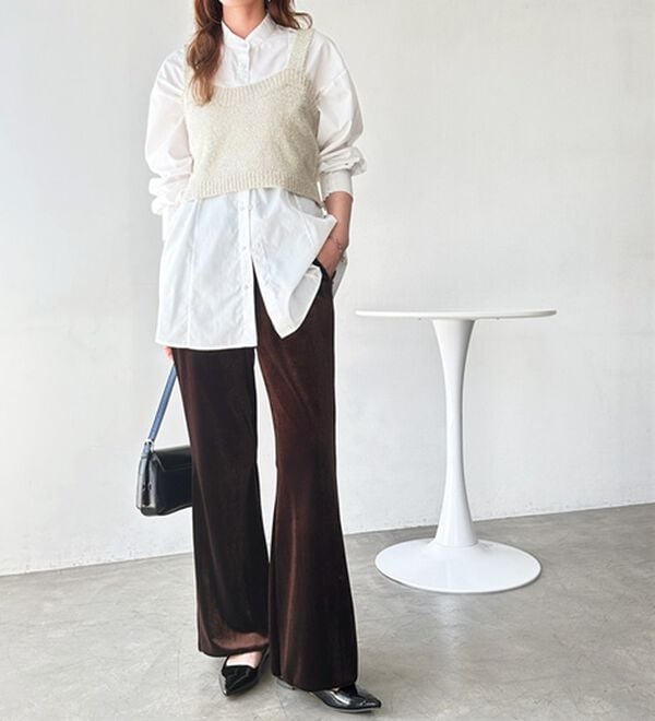 GeeRA（ジーラ）の「ベロアフレアパンツ（フルレングスパンツ）」｜詳細画像