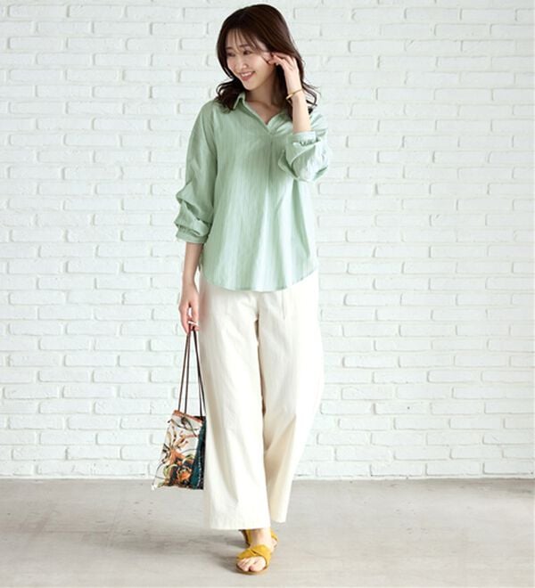 BELLUNA（ベルーナ）の「袖タックデザインスキッパーシャツ（シャツ）」｜詳細画像