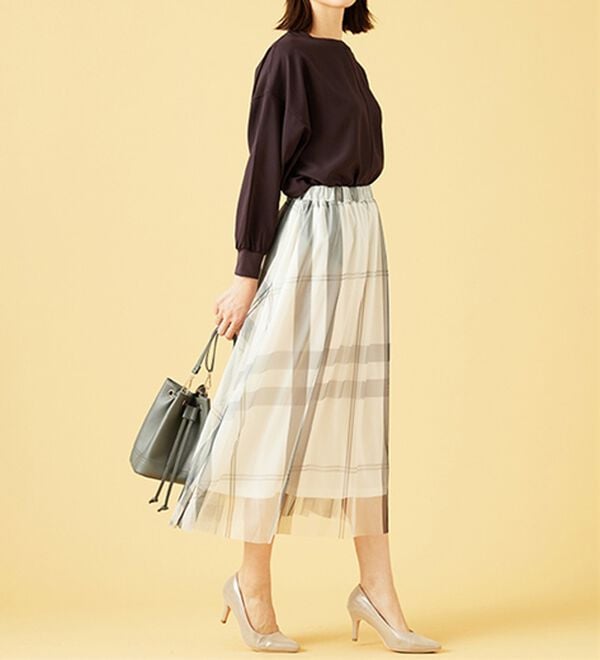 BELLUNA（ベルーナ）の「チュール素材上品プリントフレアースカート（ロングスカート）」｜詳細画像