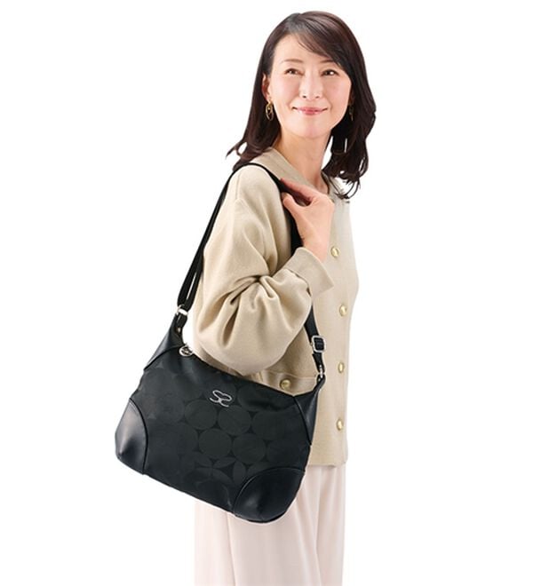 「サボイ　ラインストーン入りショルダーバッグ（ショルダーバッグ）」｜詳細画像