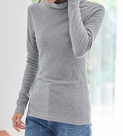 LAVIENNE（ラヴィエンヌ）の「【医師オススメ】綿１００％吸湿発熱あったかインナー　タートルネックインナー長袖（肌着・インナーウェア）」