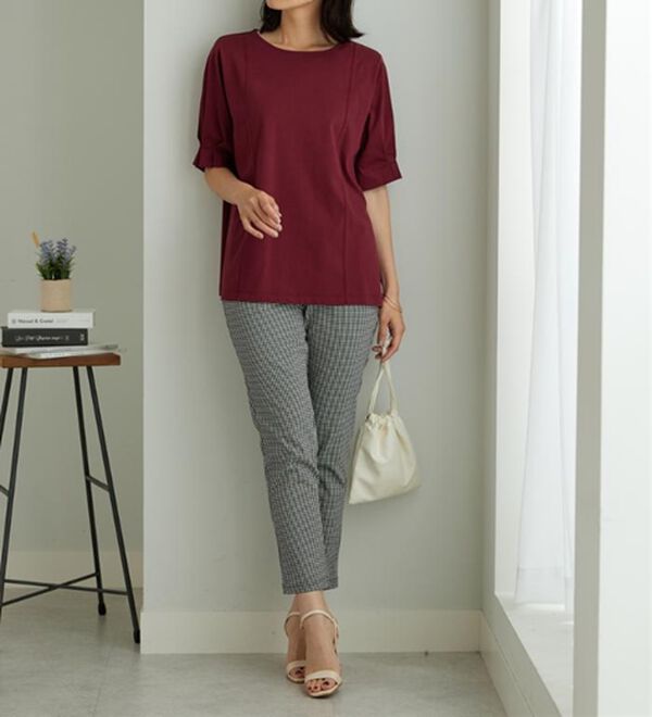 BELLUNA（ベルーナ）の「ヒンヤリ！袖タックデザインプルオーバー（カットソー）」｜詳細画像