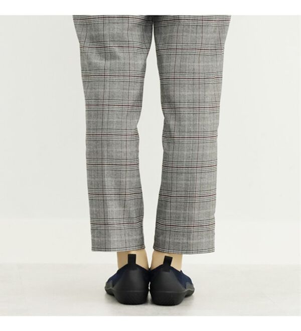 BELLUNA（ベルーナ）の「改良版幅広のびの～びクッションシューズ（スリッポン）」｜詳細画像