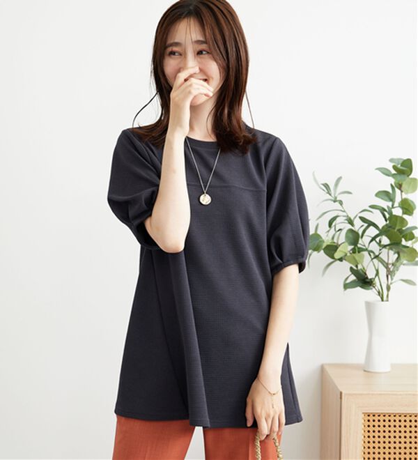 BELLUNA（ベルーナ）の「ポコポコ素材ふんわり袖チュニック（チュニック）」｜詳細画像