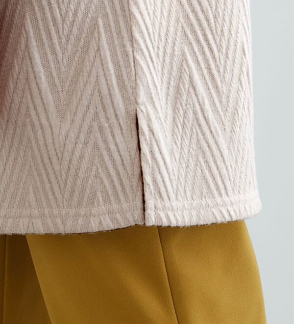 BELLUNA（ベルーナ）の「ふんわりジャカード素材ハイネックチュニック（チュニック）」｜詳細画像