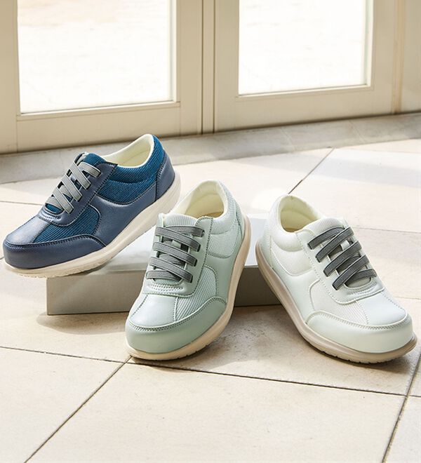 BELLUNA（ベルーナ）の「ゆったり５Ｅ甲ゴムスニーカー（スニーカー）」｜詳細画像