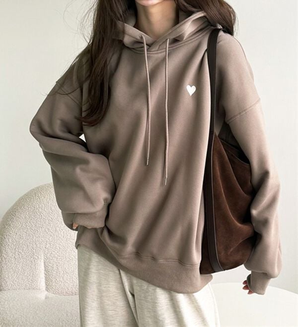 GeeRA（ジーラ）の「ハート刺繍裏起毛スウェットパーカー（パーカー）」｜詳細画像