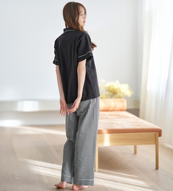 YU'NOW（ユナウ）の「【半袖＋ロングパンツ】綿１００％サッカーシャツパジャマ（パジャマ・ルームウェア）」｜詳細画像