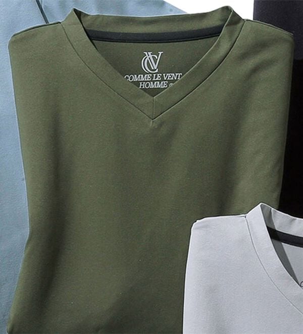 「ＣＶＨジャケットイン対応きれいめＴシャツ（メンズＴシャツ）」｜カーキ