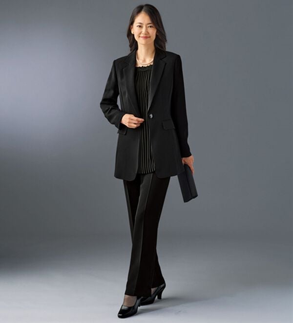 BELLUNA（ベルーナ）の「【３点セット】洗えるストレッチ素材！フォーマルパンツ３点セット（ブラックフォーマル（喪服・礼服））」｜黒