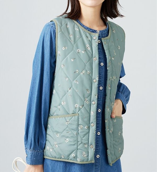 BELLUNA（ベルーナ）の「【洗える！】裏ファー素材中わたキルトベスト（ベスト）」｜詳細画像