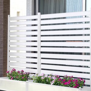 「アルミ製プランター目隠しフェンス＜ガーデニングフェンス　幅９０　幅１２０　高さ１５０　高さ１８０　オシャレフェンス＞（エクステリア・屋外器具）」｜ホワイト