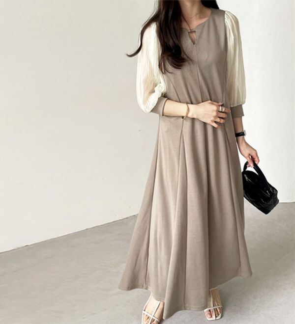 GeeRA（ジーラ）の「袖楊柳シアー美ラインワンピース（カットソーワンピース）」｜詳細画像