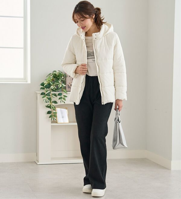 BELLUNA（ベルーナ）の「軽くてあったか！中わたショート丈アウター（ショートコート）」｜詳細画像