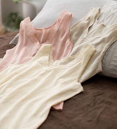 「なめらかシルク入りジャカードタンク（肌着・インナーウェア）」