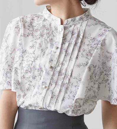 RANAN（ラナン）の「ひんやり！ピンタックフレアー袖ブラウス（ブラウス）」