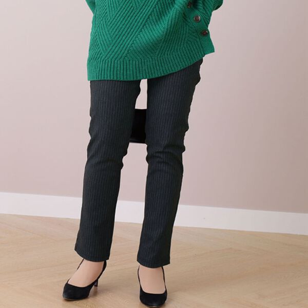 BELLUNA（ベルーナ）の「ウルトラ美脚！ストレッチ素材パンツ（フルレングスパンツ）」｜チャコール系ストライプ