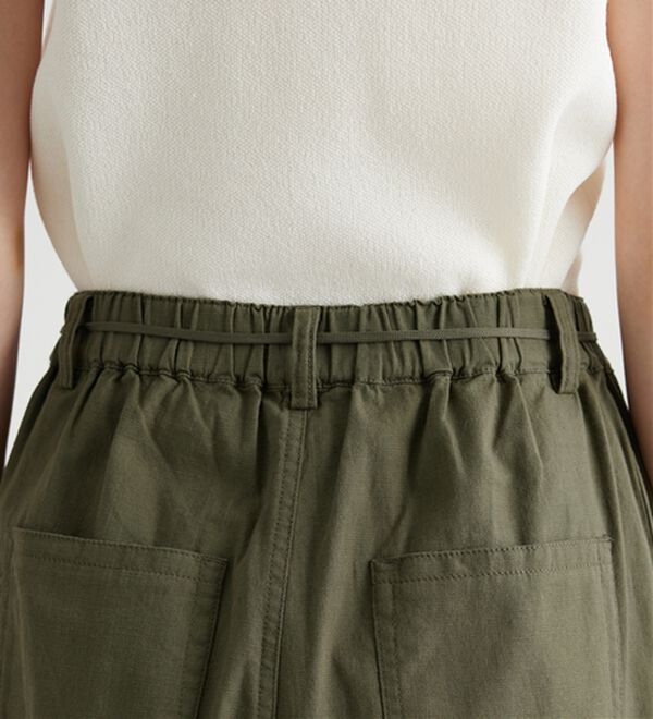 BELLUNA（ベルーナ）の「綿スラブ素材タックデザインコクーンパンツ（フルレングスパンツ）」｜詳細画像