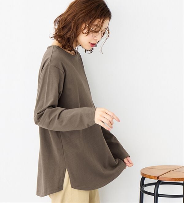 Viola e Viola（ヴィオラ エ ヴィオラ）の「【吸湿発熱】あったか綿１００％チュニックTシャツ（チュニック）」｜詳細画像