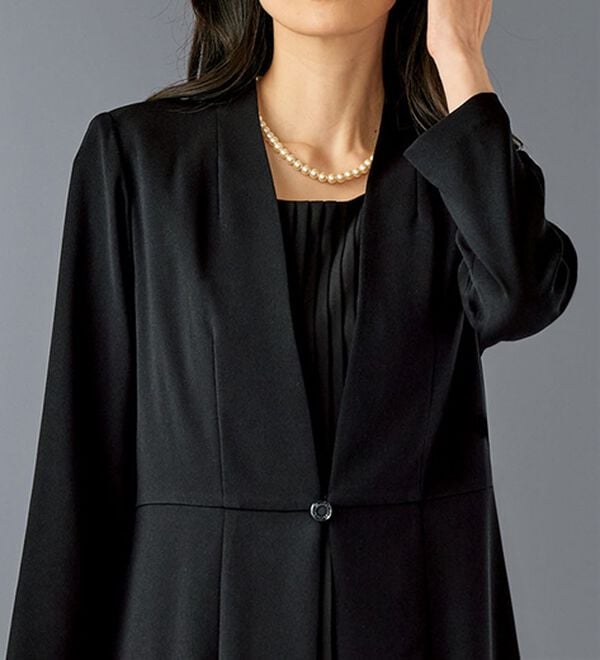 BELLUNA（ベルーナ）の「洗えるストレッチ！ロングジャケット重ね着風ワンピース（ブラックフォーマル（喪服・礼服））」｜詳細画像