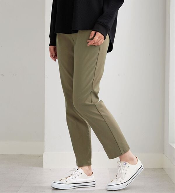 BELLUNA（ベルーナ）の「チノ見えストレッチ素材テーパードパンツ（テーパードパンツ）」｜詳細画像