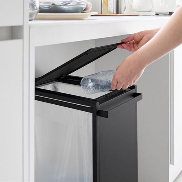 iellio（イエリオ）の「タワー　スリム蓋付目隠しダストワゴン４５Ｌ＜ｔｏｗｅｒ山崎実業＞（リビング用品）」｜詳細画像