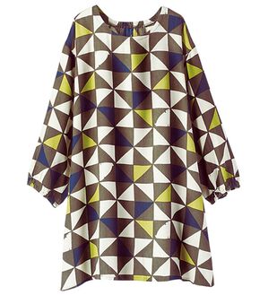 BELLUNA（ベルーナ）の「すぽっと着られる！ゆったりラクチンプリントチュニック（チュニック）」｜しろくま幾何柄