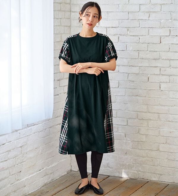 BELLUNA（ベルーナ）の「【２枚組】チェック使いランタンスリーブワンピース（カットソーワンピース）」｜詳細画像