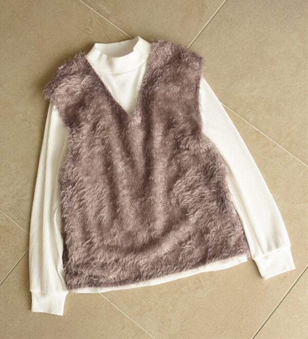 BELLUNA（ベルーナ）の「上品シャギー素材ベストアンサンブル（アンサンブル）」｜詳細画像