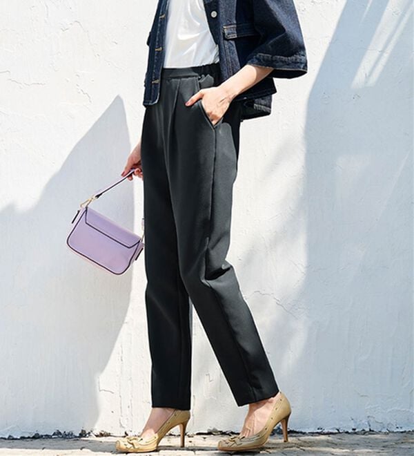 あったか！裏起毛美脚シルエットタックパンツ - ベルーナ【公式】