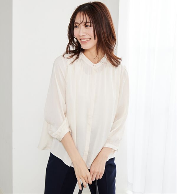 BELLUNA（ベルーナ）の「＜Ｃ／Ｓ＞サテン素材ギャザーデザインブラウス（ブラウス）」｜詳細画像