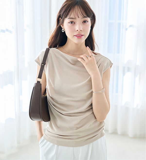RANAN（ラナン）の「【ひんやり・ＵＶ】タックドレープフレンチスリーブカットソー（Tシャツ）」｜詳細画像