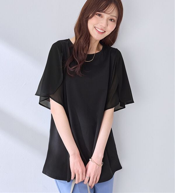 alotta（アロッタ）の「シフォン切替チューリップ袖チュニックＴシャツ（チュニック）」｜ブラック