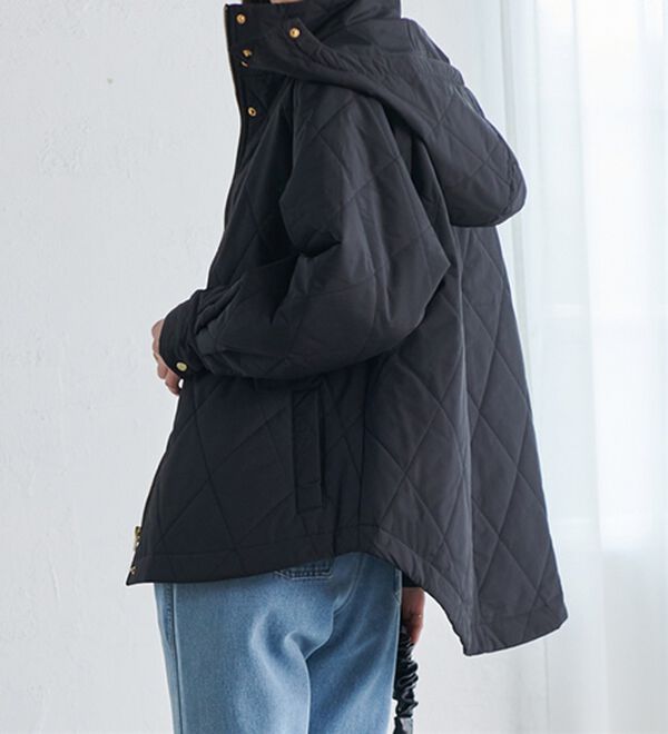 RANAN（ラナン）の「２ｗａｙボリューム袖ライトダウンキルティングアウター（ハーフコート）」｜詳細画像