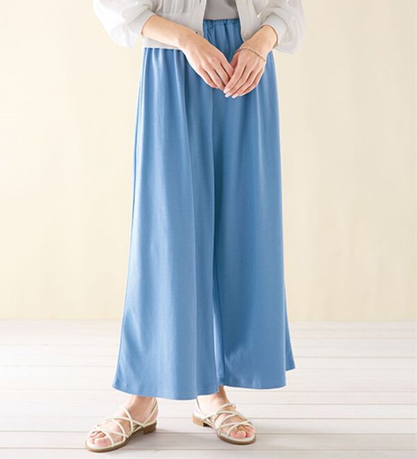 LAVIENNE（ラヴィエンヌ）の「着回し自在ワイドパンツ（ワイドパンツ・ガウチョ）」｜サックス