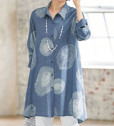 BELLUNA（ベルーナ）の「サッカー素材プリントシャツチュニック（シャツ）」