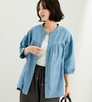 BELLUNA（ベルーナ）の「ダブルガーゼ素材切替デザインブラウス（ブラウス）」｜デニム調